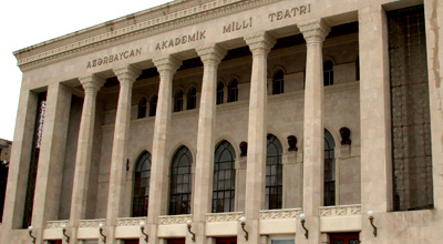 Нацдрамтеатр Азербайджана готовится к открытию сезона
